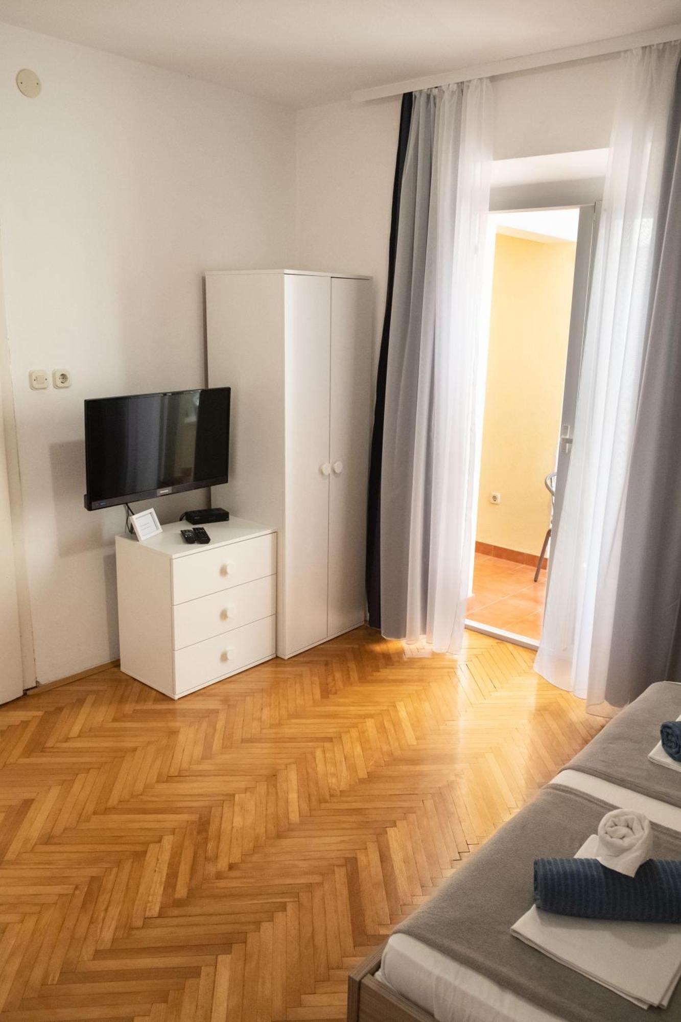 Apartmani Maya Podgora Exterior foto