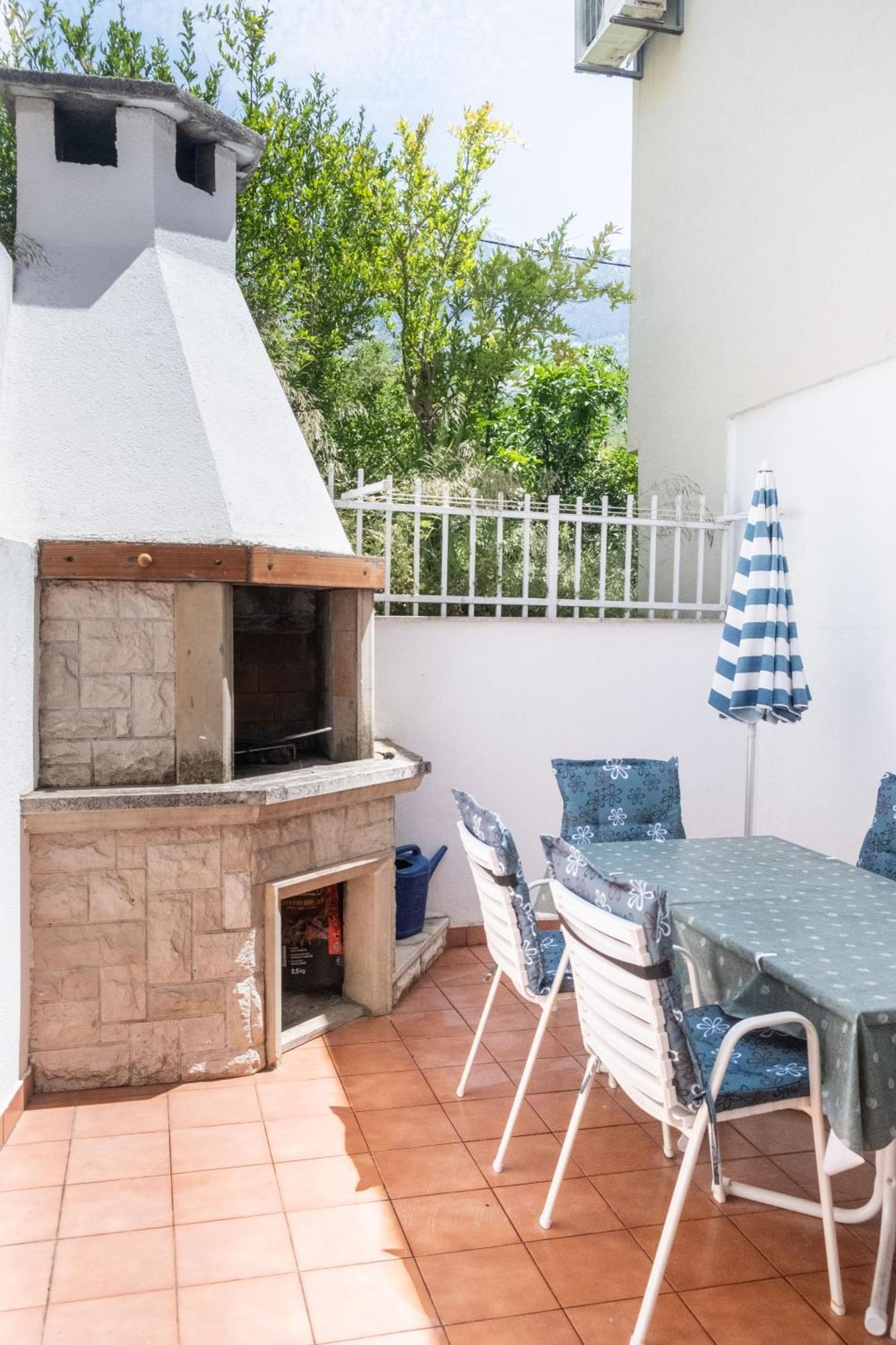Apartmani Maya Podgora Exterior foto